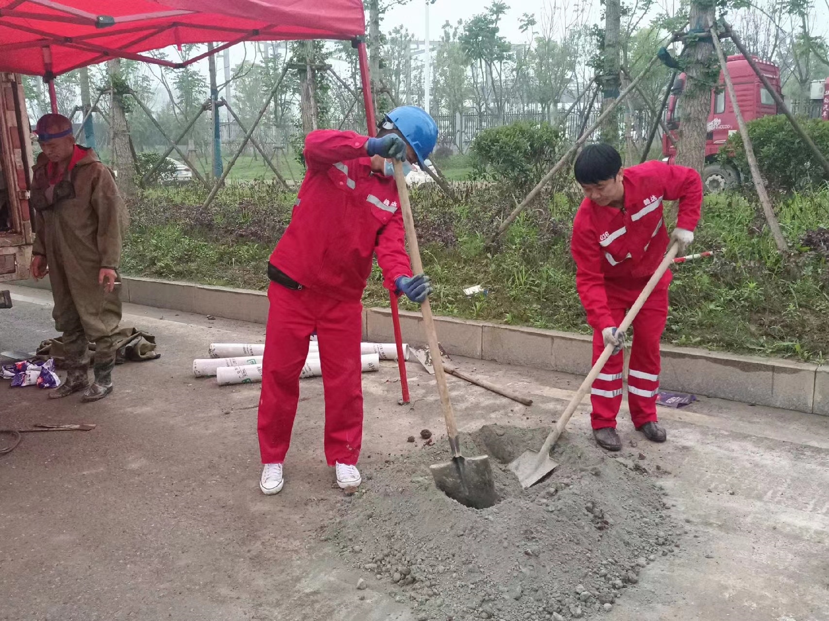 绥宁管道疏通哪家好】及时进行市政管道清淤